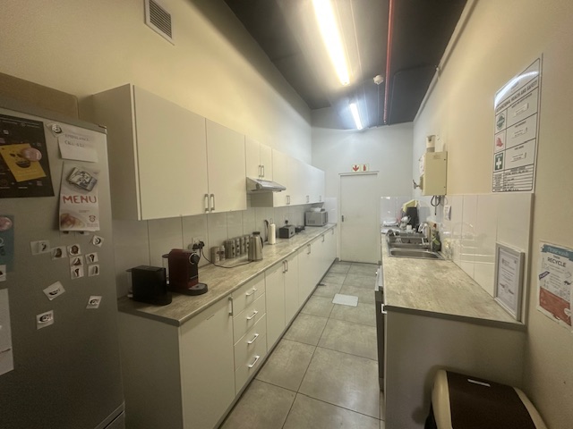 To Let commercial Property for Rent in Zonnebloem Western Cape